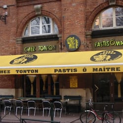 Devanture du bar chez tonton pastis ô maître