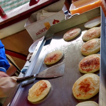 Las Americas Cafeteria - Arepas - Street Vendors Near Me - London, XGL Las Americas Cafeteria - Arepas - Street Vendors Near Me - London, XGL
