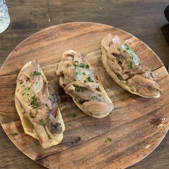 Belleville Wine Bar - Duck crostini - Wine Bars Near Me - Reno, Nevada