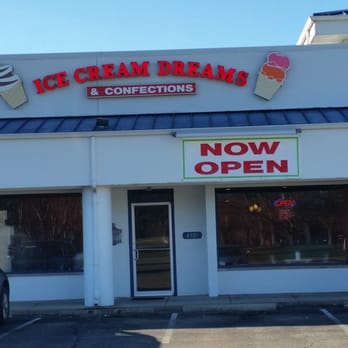 Ice Cream Dreams and Confections - the front of the store - Ice Cream & Frozen Yogurt Near Me - Franklin, Ohio Ice Cream Dreams and Confections - the front of the store - Ice Cream & Frozen Yogurt Near Me - Franklin, Ohio