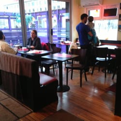 Mix Thai - Uteserveringen i bakgrunden.