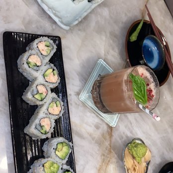 Wabi on Rose - California Roll and Avocado Roll yum yum yum - Sushi Bars Near Me - Venice, California