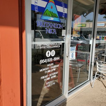 Fritangon Nica - the front door of a restaurant - Nicaraguan Near Me - Davie, Florida