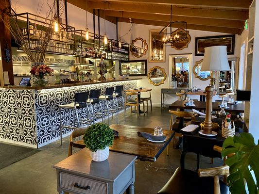 CreoLa Bistro by null