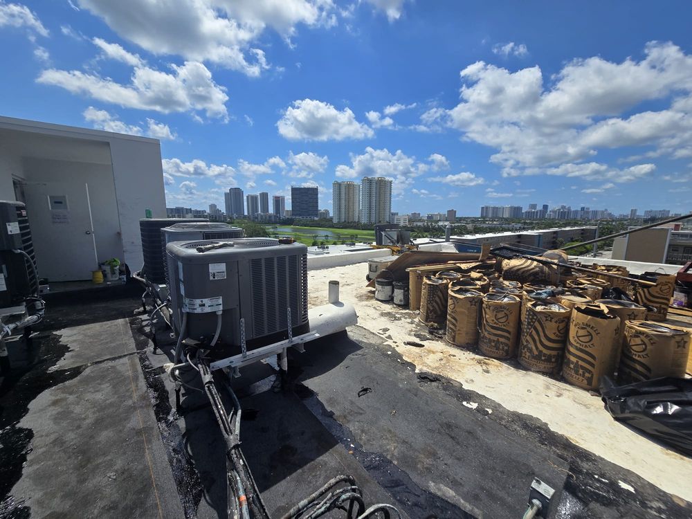 Slide of Advanced Roofing & Construction