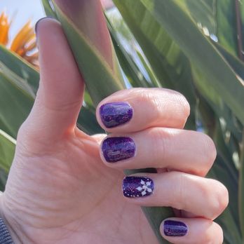 Paris By Nails - Nail Salons Near Me - La Palma, California