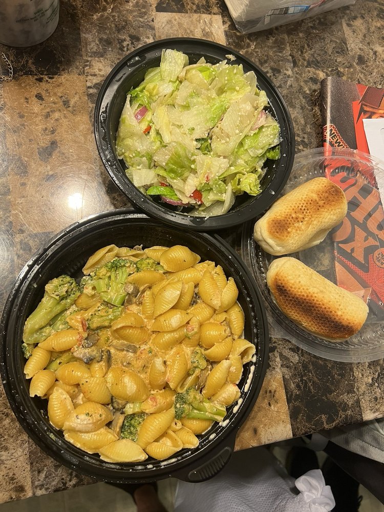 THE PASTA HOUSE Updated August 2024 58 Photos & 85 Reviews 6214 S