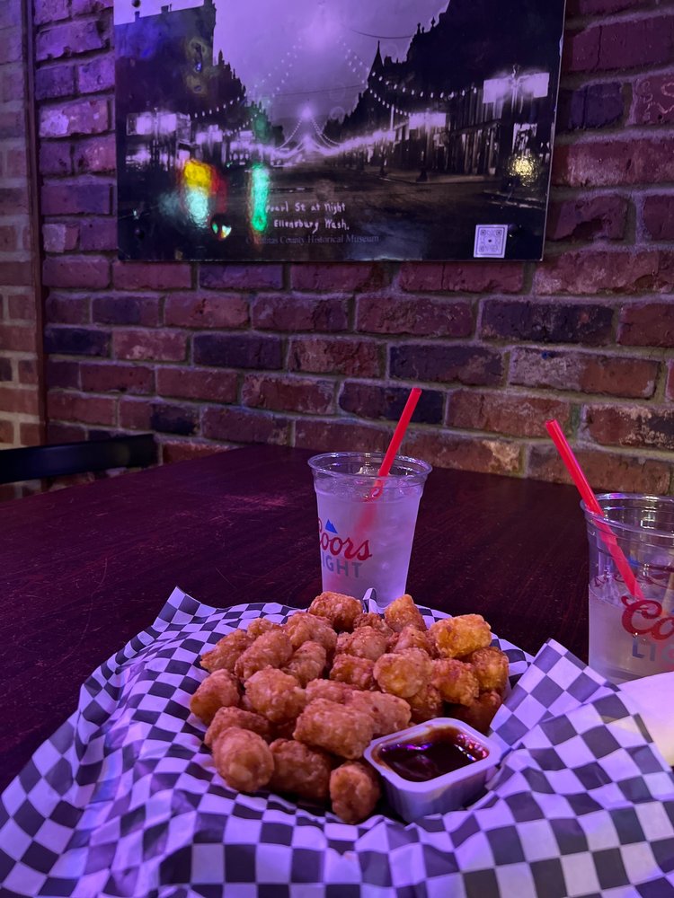 Social spots from Club 301