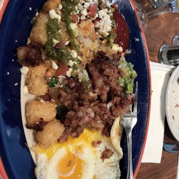 Breadsticks Cafe & Grill - Tots nachos. - American Near Me - Atlantic City, New Jersey