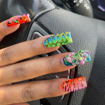 Art Official Nails - Nail Technicians Near Me - Denver, Colorado Art Official Nails - Nail Technicians Near Me - Denver, Colorado