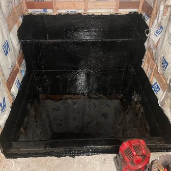 QRS Remodeling - Bathroom remodeling: shower hot mop - General Contractors Near Me