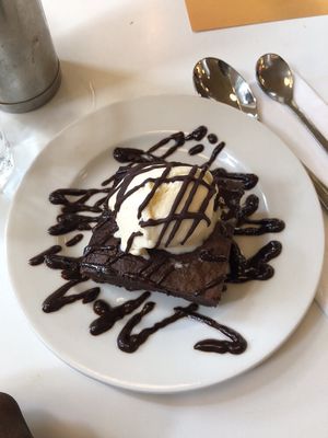 Byron - Covent Garden by null