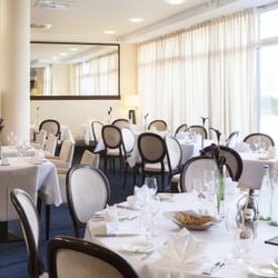Oliv's Restaurant