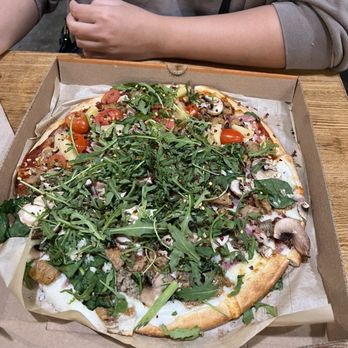 Blaze Pizza - Pizza Near Me - San Francisco, California Blaze Pizza - Pizza Near Me - San Francisco, California