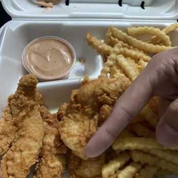 Raising Cane's Chicken Fingers - The Box Combo - 4 Chicken Fingers - Fast Food Near Me - Live Oak, Texas Raising Cane's Chicken Fingers - The Box Combo - 4 Chicken Fingers - Fast Food Near Me - Live Oak, Texas