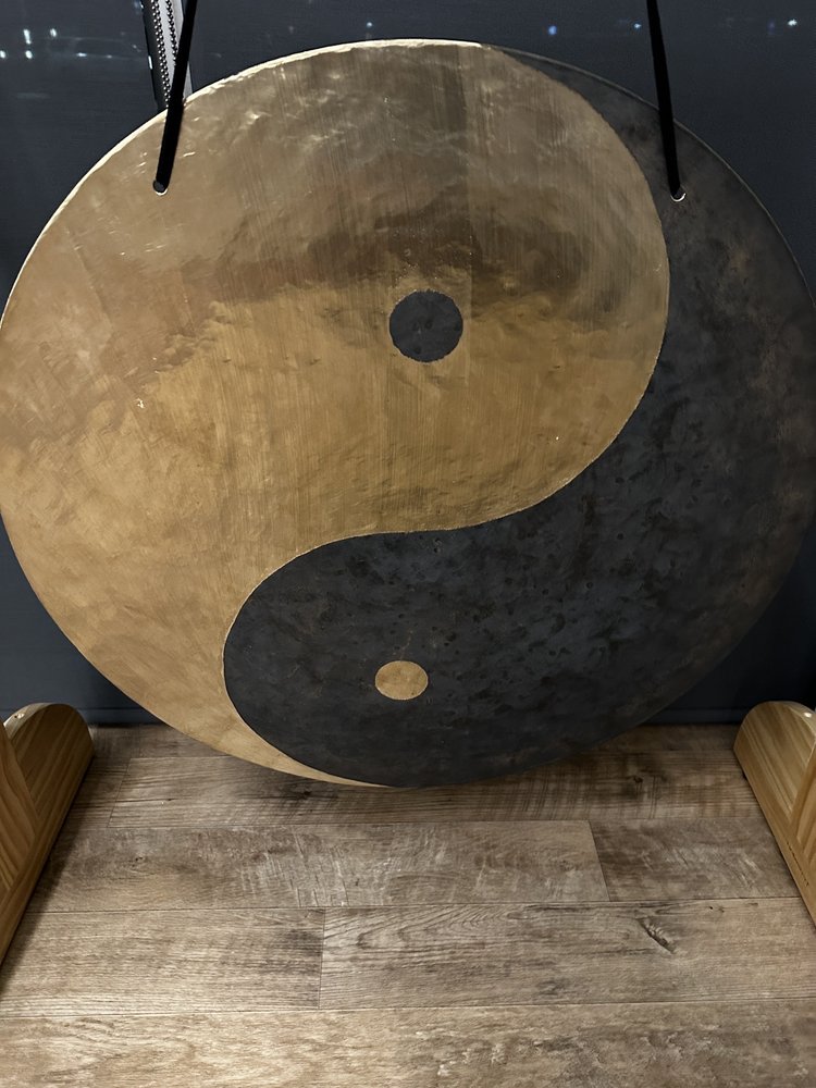 OFFICIAL YELP EVENT SOUND BATH FEATURING SILVERCEUTICALS 1064 S N