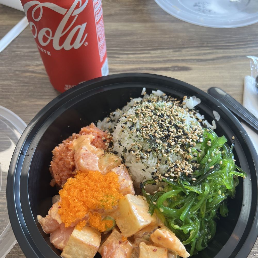 Medium bowl Medium bowl