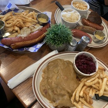 Altdorf Biergarten - German Near Me - Fredericksburg, Texas