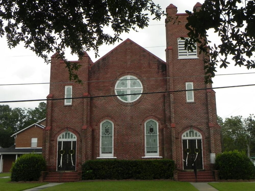 FIRST UNITED METHODIST CHURCH OF HAZLEHURST 41 S Tallahassee St