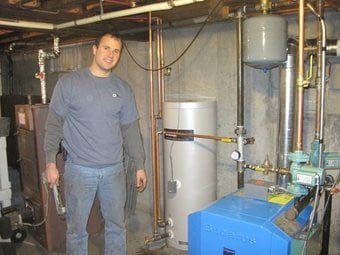 R H West Plumbing & Heating Logo