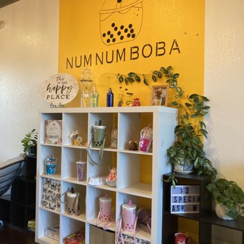 Num Num Boba - Fun and games (literally- apples to apples, mahjong) - Coffee & Tea Near Me - Reno, Nevada