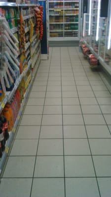 Tesco Express by null