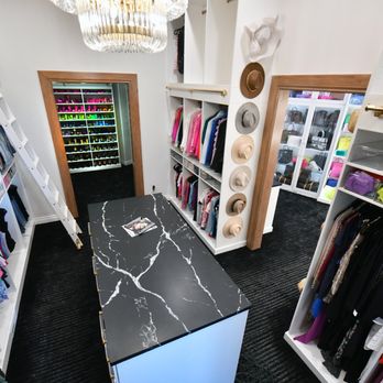Custom Closets By Beverly - Boutique closet - Cabinetry Near Me - Edmond, Oklahoma Custom Closets By Beverly - Boutique closet - Cabinetry Near Me - Edmond, Oklahoma