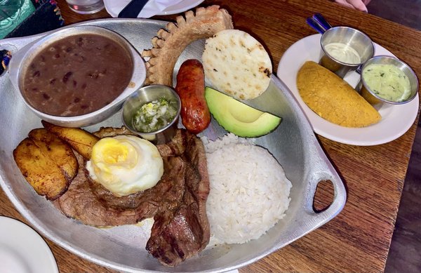 El Fogón de Elena Restaurante by null