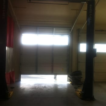 Skip's Auto Rebuild - Body Shops Near Me - Kent, Washington