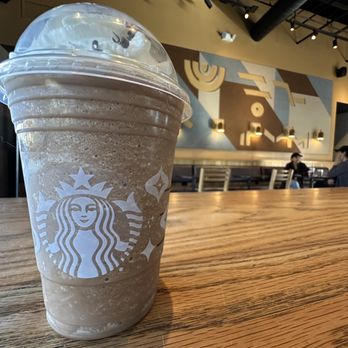 Starbucks - 12/06/23 - Coffee & Tea Near Me - Chatsworth, California Starbucks - 12/06/23 - Coffee & Tea Near Me - Chatsworth, California