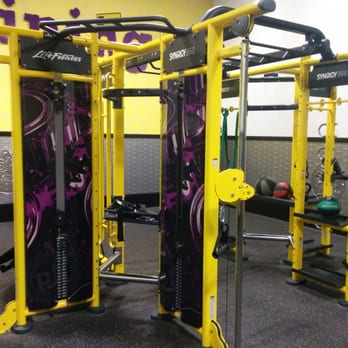 Planet Fitness - Nice multi use machine with ropes - Gyms Near Me - Savannah, Georgia Planet Fitness - Nice multi use machine with ropes - Gyms Near Me - Savannah, Georgia