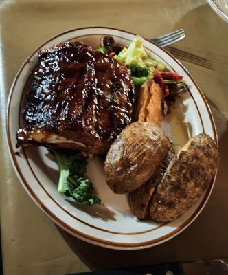 Rusty's Ranch House by null