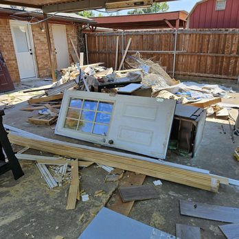 Eagle Junk Removal - Construction debris removal in Lake Worth TX - Junk Removal & Hauling Near Me - Fort Worth, Texas