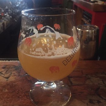 Mad Donkey Beer Bar & Grill - Threes beer for lunch lol - Dive Bars Near Me - Astoria, New York Mad Donkey Beer Bar & Grill - Threes beer for lunch lol - Dive Bars Near Me - Astoria, New York