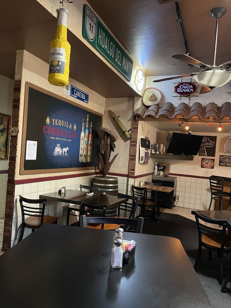 El Patio Cantina