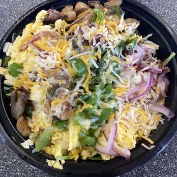 Corner Cafe Newton - Steak and Scramble Egg Bowl - Cafes Near Me - Newton, Massachusetts