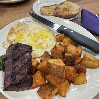 Megg's Cafe - Bakeries Near Me - Temple, Texas