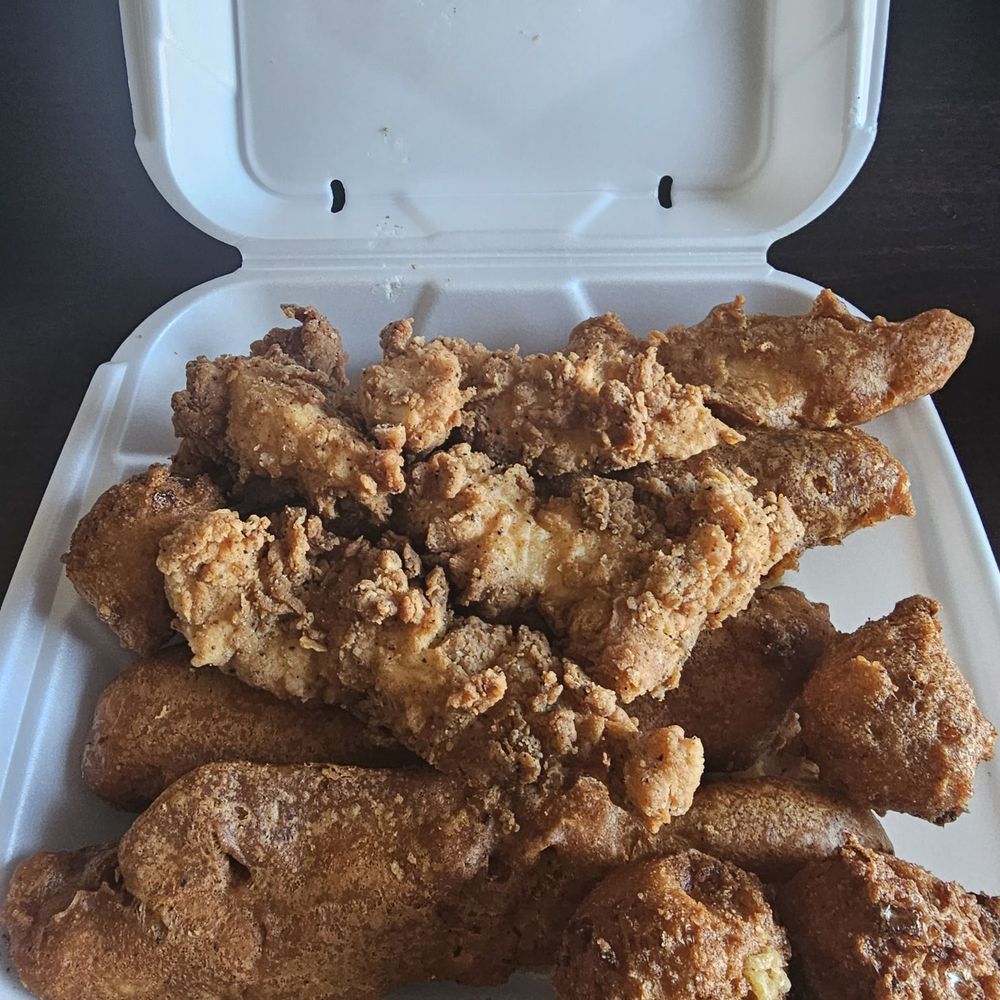 Captain D's - Fish, chicken and hushpuppies w/ a BIG side of mac n cheese...a lot of food for $17! - Seafood Near Me - Locust Grove, Georgia Captain D's - Fish, chicken and hushpuppies w/ a BIG side of mac n cheese...a lot of food for $17! - Seafood Near Me - Locust Grove, Georgia