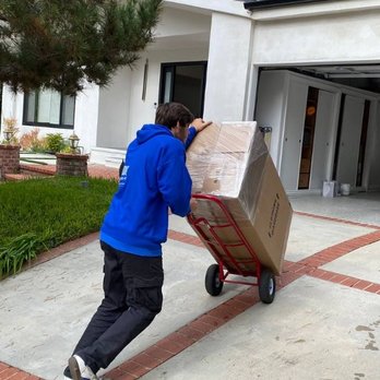 Ian's Movers - Movers Near Me - Seattle, Washington Ian's Movers - Movers Near Me - Seattle, Washington