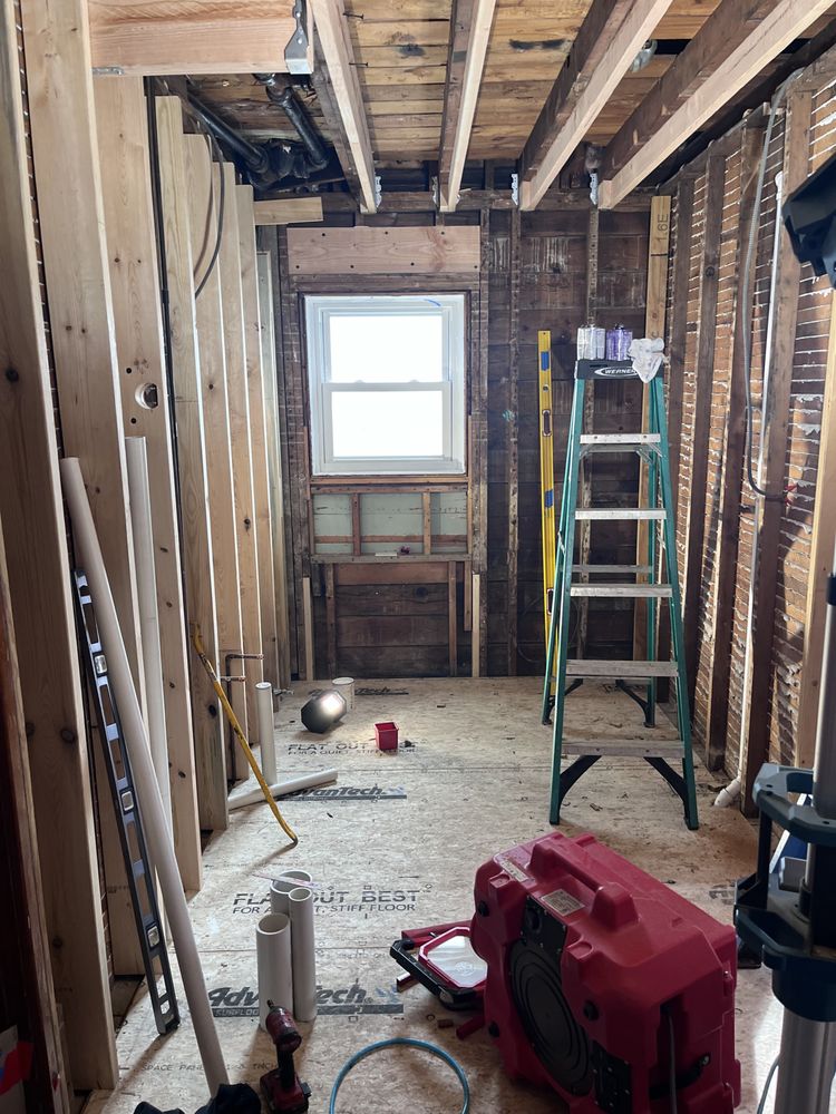 Slide of De Rosa Bros Plumbing and Heating