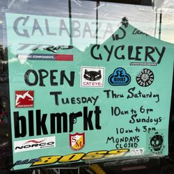 Calabazas Cyclery - Sign