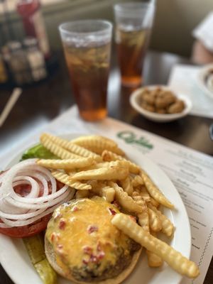 Clyde's Restaurant by null