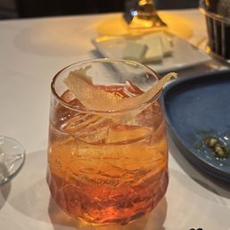 Apres Spritz mocktail, grapefruit and refreshing! Apres Spritz mocktail, grapefruit and refreshing!