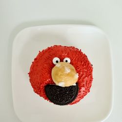 Dulce Donuts - Elmo Donut