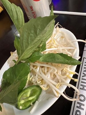 Pho Huynh by null