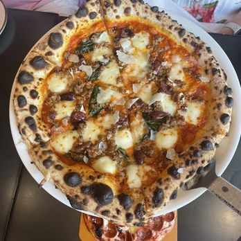 Coastline Pizzeria - La vodka sauce pizza - Pizza Near Me - Houston, Texas Coastline Pizzeria - La vodka sauce pizza - Pizza Near Me - Houston, Texas