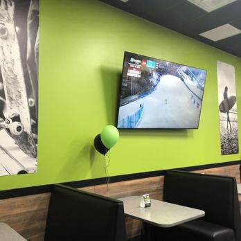 Bubbakoo's Burritos - Indoor decor - Mexican Near Me - Louisville, Kentucky