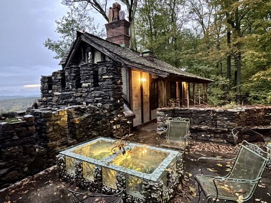 Wing's Castle by null