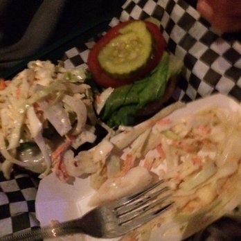Bukowski Tavern - Veggie burger with coleslaw on top - American Near Me - Boston, Massachusetts Bukowski Tavern - Veggie burger with coleslaw on top - American Near Me - Boston, Massachusetts