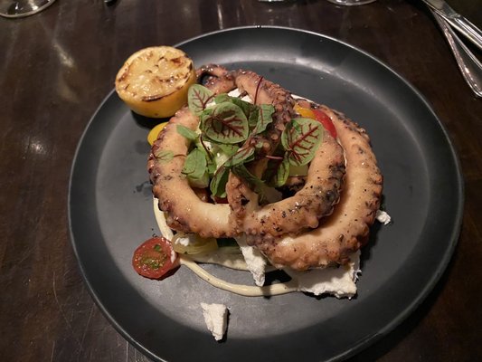 Lucille's Oyster Dive by null
